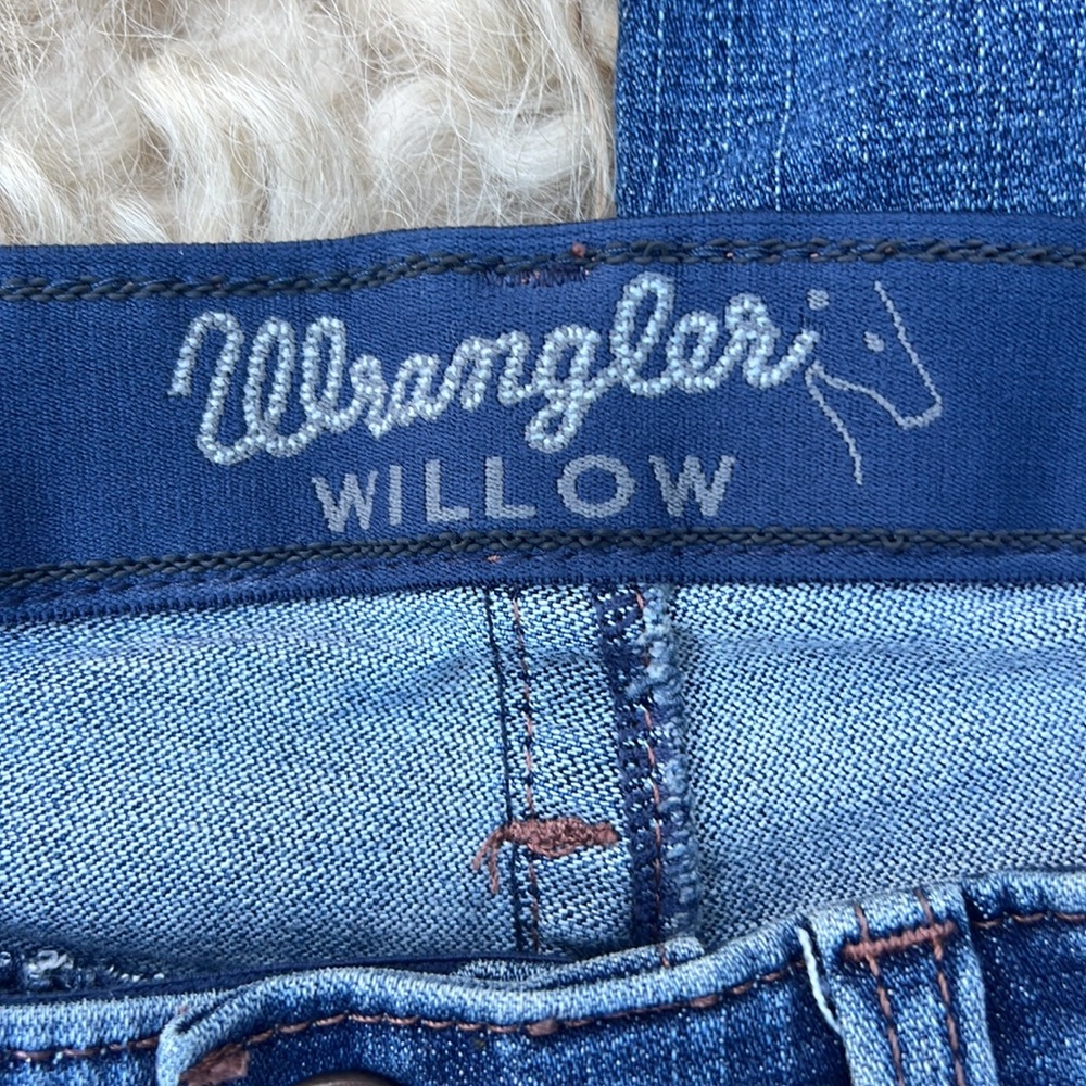 Wrangler Willow the ultimate riding Jean high rise straight leg elastic sz 7 - Picture 2 of 10